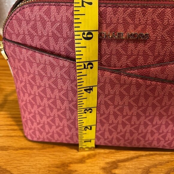 Michael Kors crossbody dome bag medium jet set travel MK signature bag Berry - Picture 10 of 10